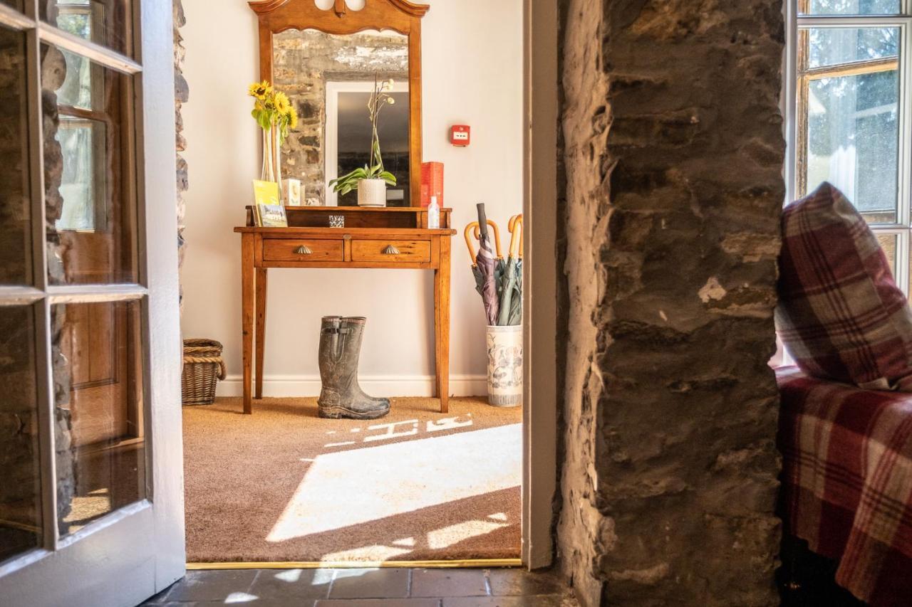 Ty Mawr Country & Restaurant Carmarthen