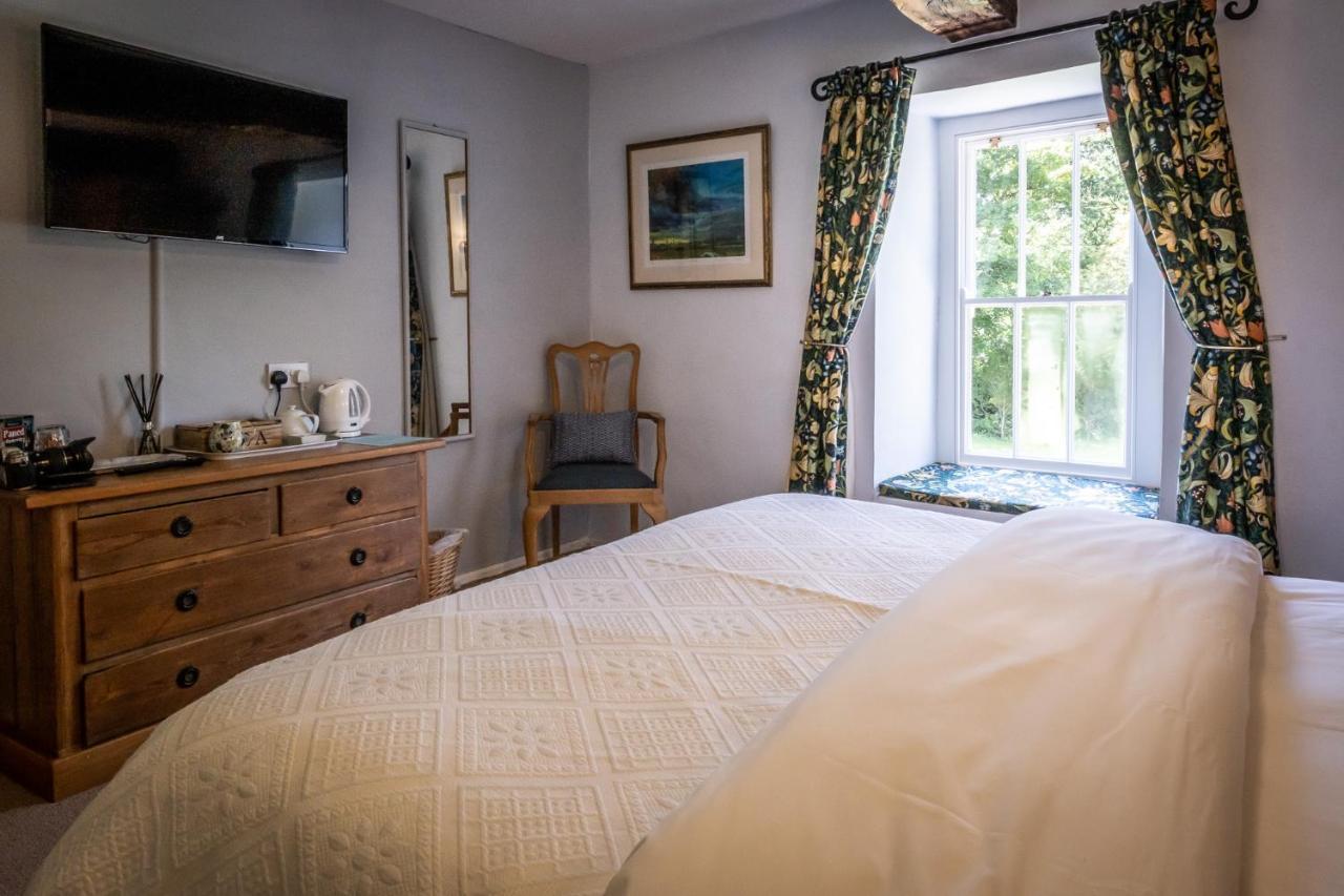 Ty Mawr Country & Restaurant Carmarthen